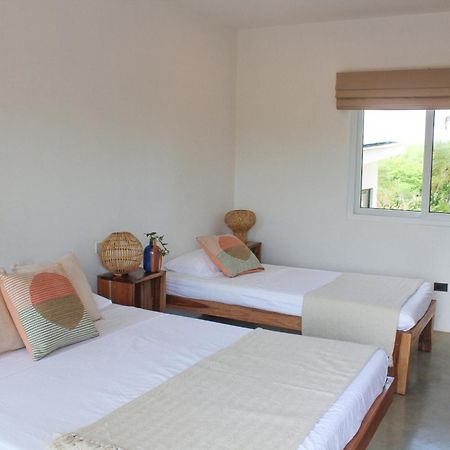 Waves & Wifi - Coworking & Coliving Space In Popoyo Salinas Eksteriør billede