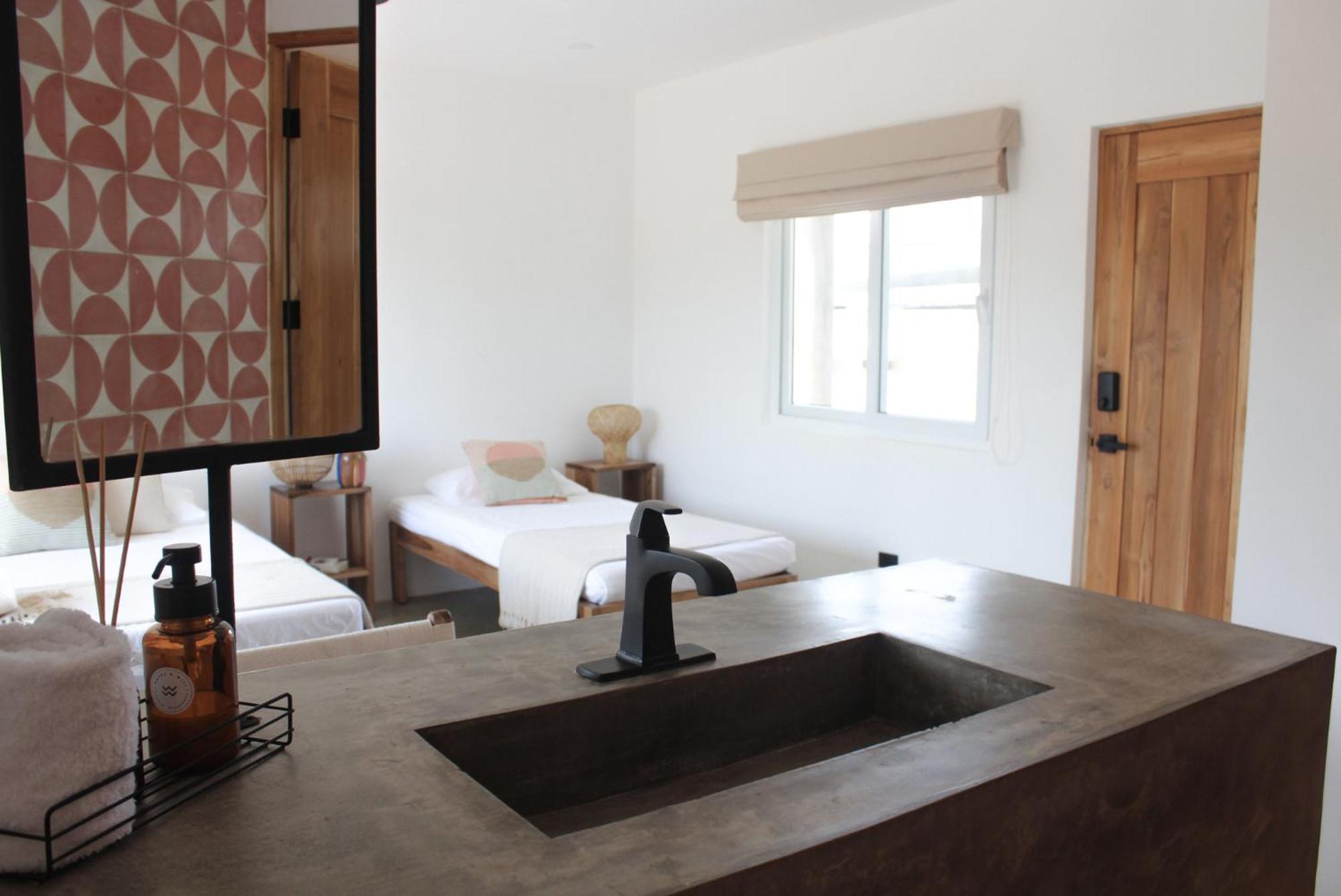 Waves & Wifi - Coworking & Coliving Space In Popoyo Salinas Eksteriør billede